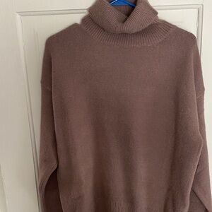 Women's Cozy Turtleneck Sweater - Brown